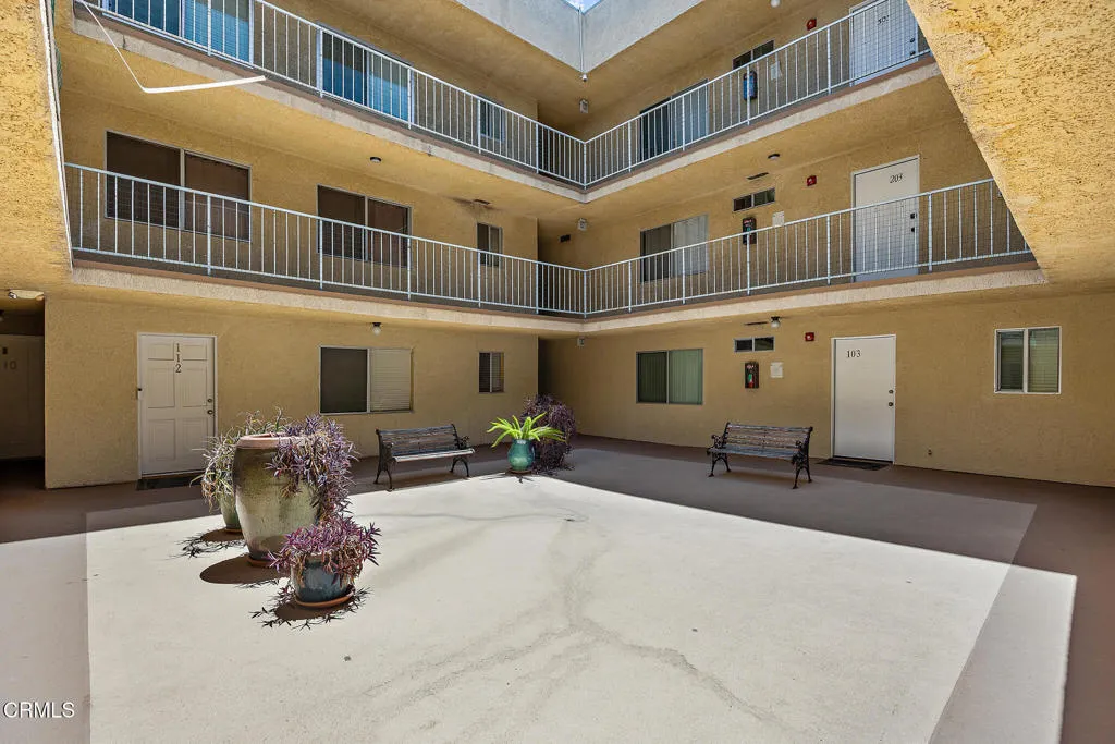 3762Hughes-32