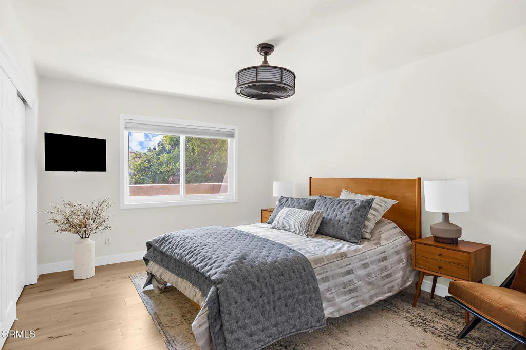 3762Hughes-10