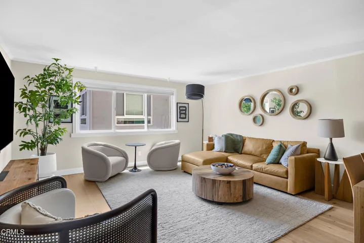 3762Hughes-30