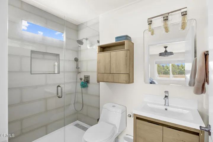 3762Hughes-13