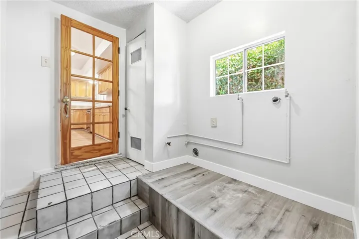 2031 Bella Vista Avenue, Arcadia, California 91007
