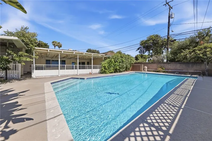 2031 Bella Vista Avenue, Arcadia, California 91007