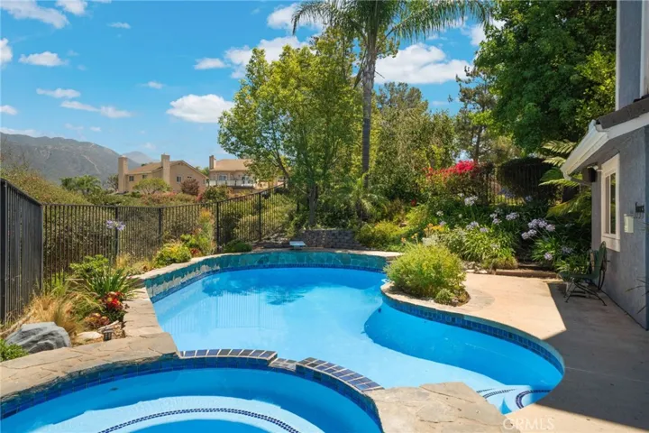 6685 Quail Court, La Verne, California 91750