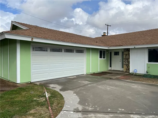 7079 Church, Highland, California 92346