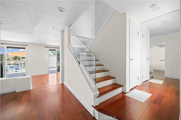 3312 Tempe, Huntington Beach, California 92649