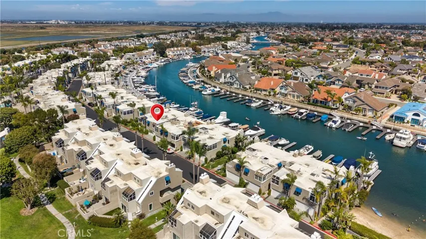 3312 Tempe, Huntington Beach, California 92649