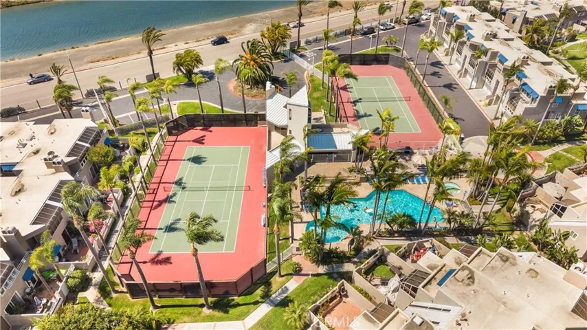 3312 Tempe, Huntington Beach, California 92649