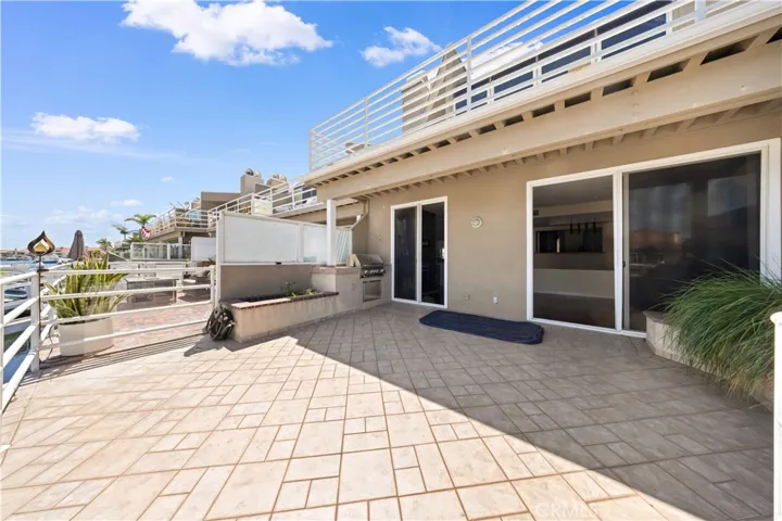 3312 Tempe, Huntington Beach, California 92649