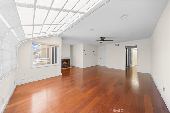 3312 Tempe, Huntington Beach, California 92649