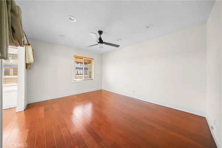 3312 Tempe, Huntington Beach, California 92649