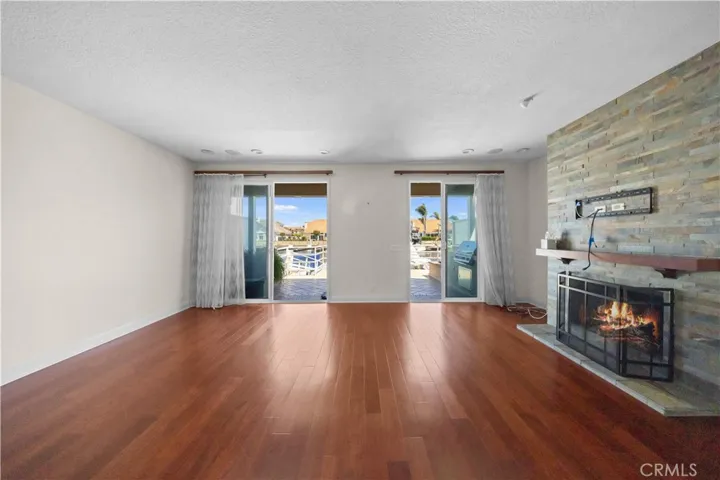 3312 Tempe, Huntington Beach, California 92649