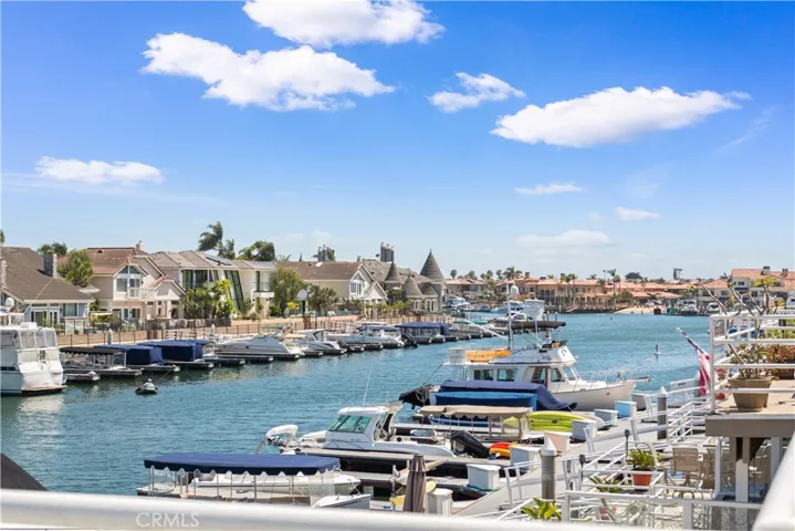 3312 Tempe, Huntington Beach, California 92649