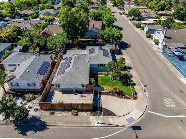 1042 Nielsen Lane, Livermore, California 94550