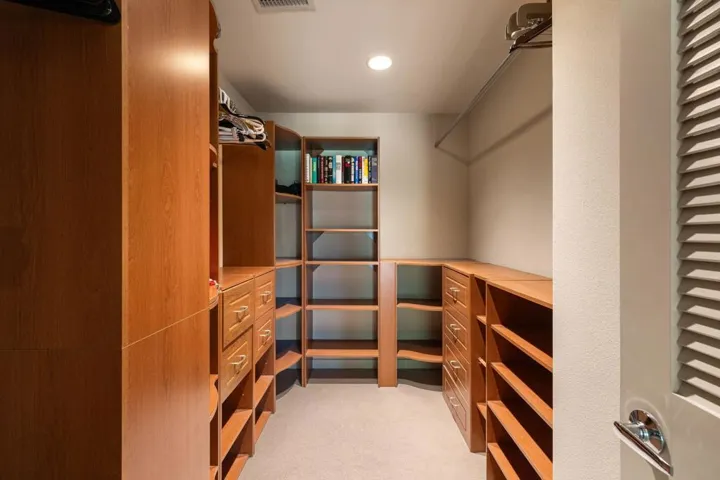Primary Bedroom 1, Walkin Closet
