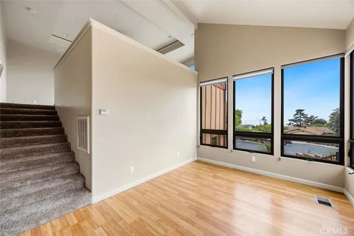105 Park Pl, Pismo Beach, California 93449