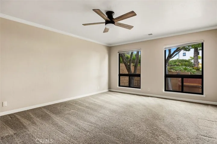 105 Park Pl, Pismo Beach, California 93449