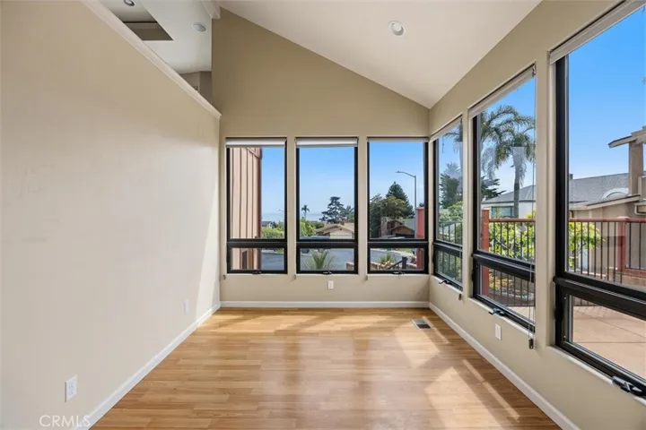 105 Park Pl, Pismo Beach, California 93449