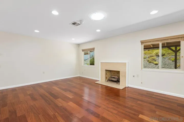 12535 Horado, San Diego, California 92128