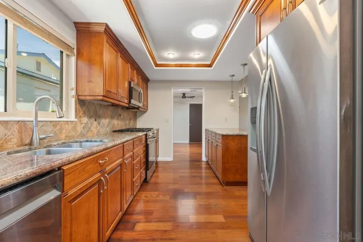 12535 Horado, San Diego, California 92128