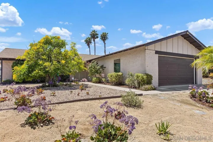 12535 Horado, San Diego, California 92128