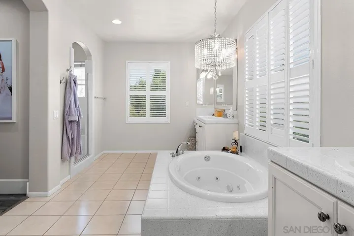 Primary Bath/Spa