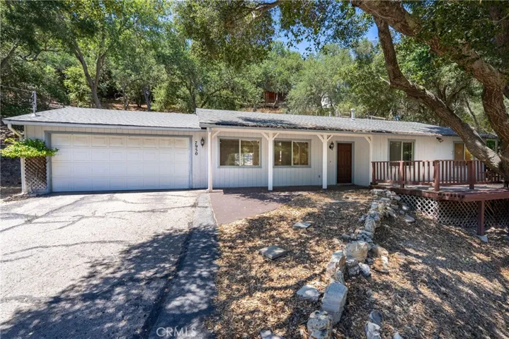This charming home features 1248 sf, 3 bedrooms and 2 bathrooms.