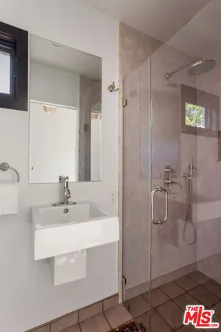 4426 Irvine Avenue, Studio City, California 91602