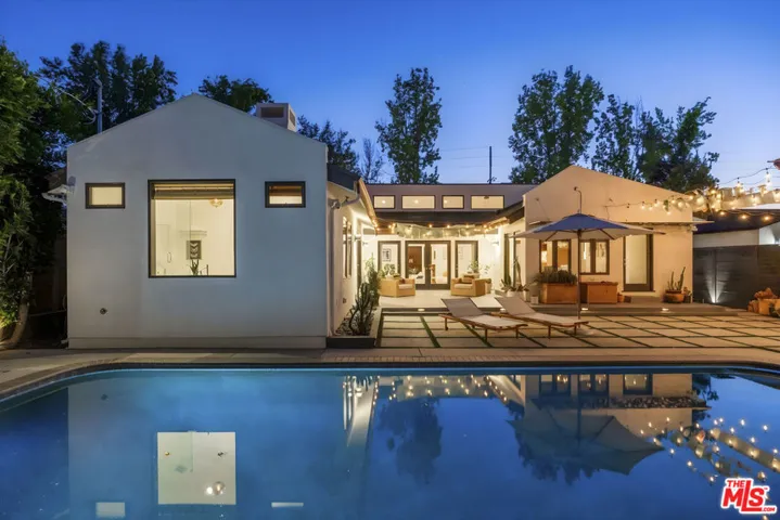 4426 Irvine Avenue, Studio City, California 91602