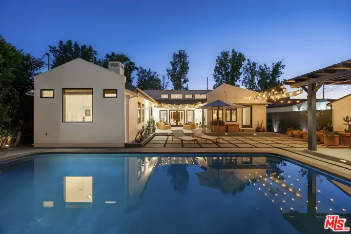 4426 Irvine Avenue, Studio City, California 91602