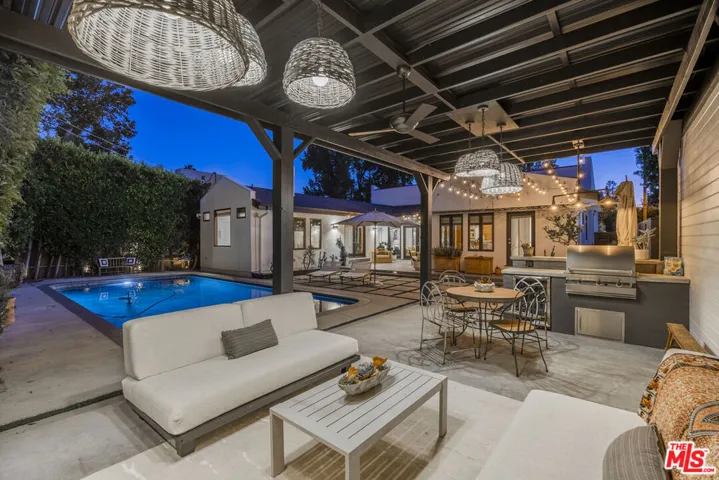 4426 Irvine Avenue, Studio City, California 91602