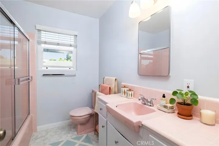 AI GENERATED BATHROOM