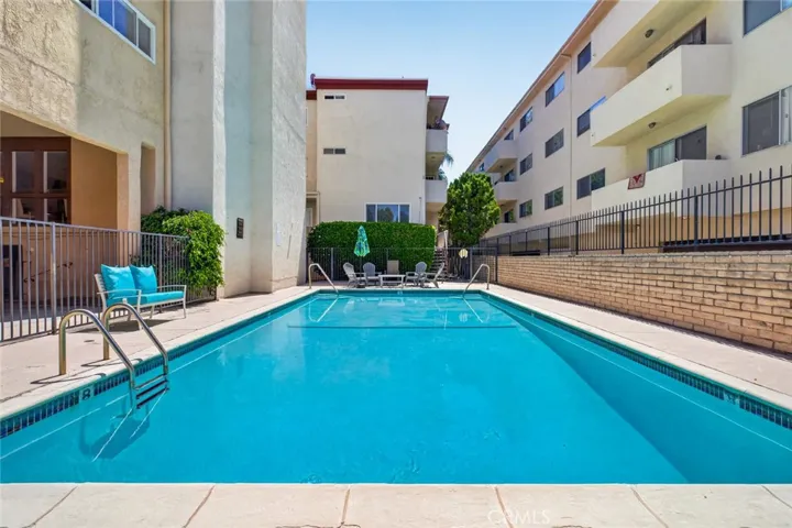 5412 Lindley Avenue 322, Encino, California 91316