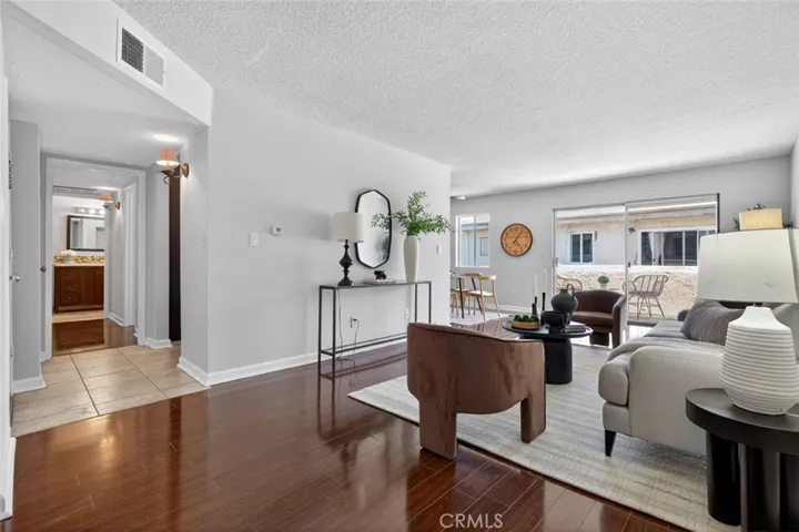 5412 Lindley Avenue 322, Encino, California 91316