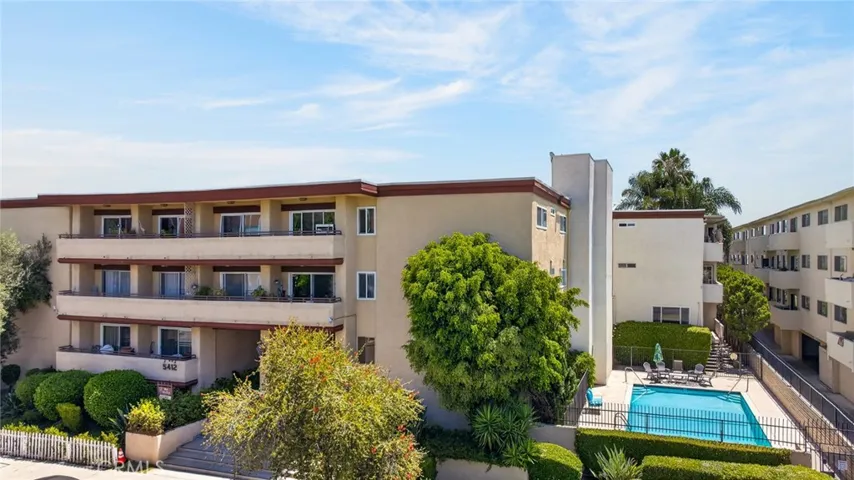 5412 Lindley Avenue 322, Encino, California 91316