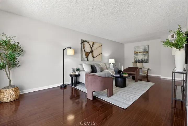 5412 Lindley Avenue 322, Encino, California 91316
