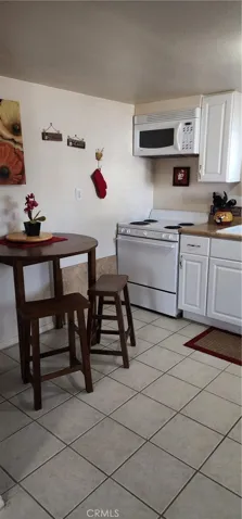 Casita kitchenette