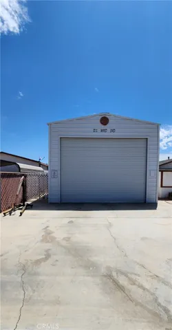 Large 20x60 RV garage with pull-thru access