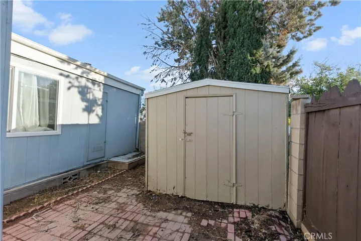 19078 Monterey, Hesperia, California 92345