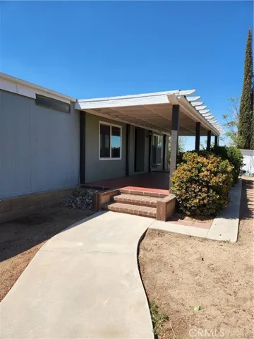 19078 Monterey, Hesperia, California 92345