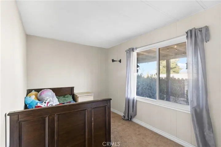 19078 Monterey, Hesperia, California 92345