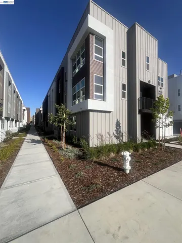 2007 Stanford Street, Alameda, California 94501
