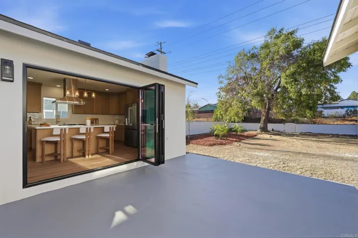 8330 Dallas St, La Mesa, California 91942