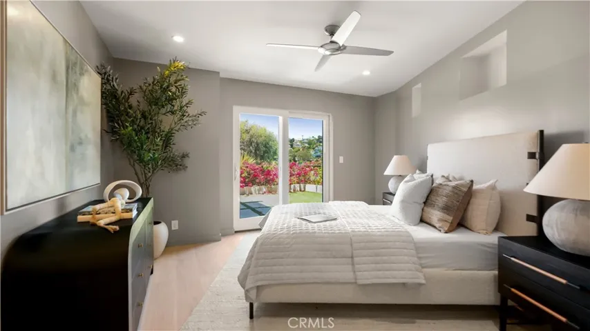 964 Van Dyke, Laguna Beach, California 92651