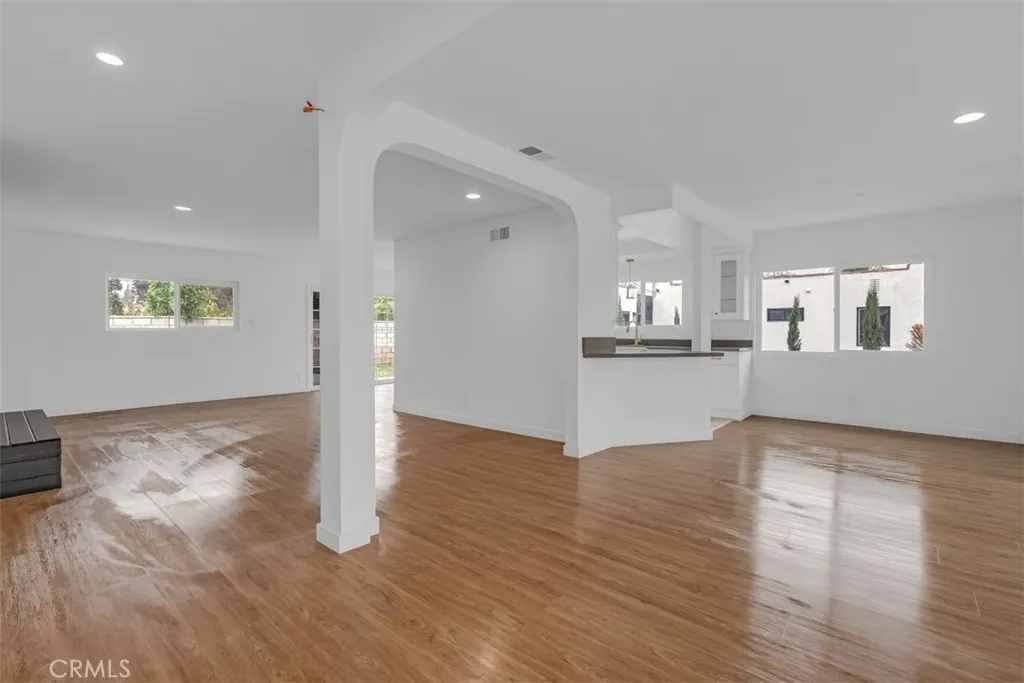 9956 La Docena Ln
