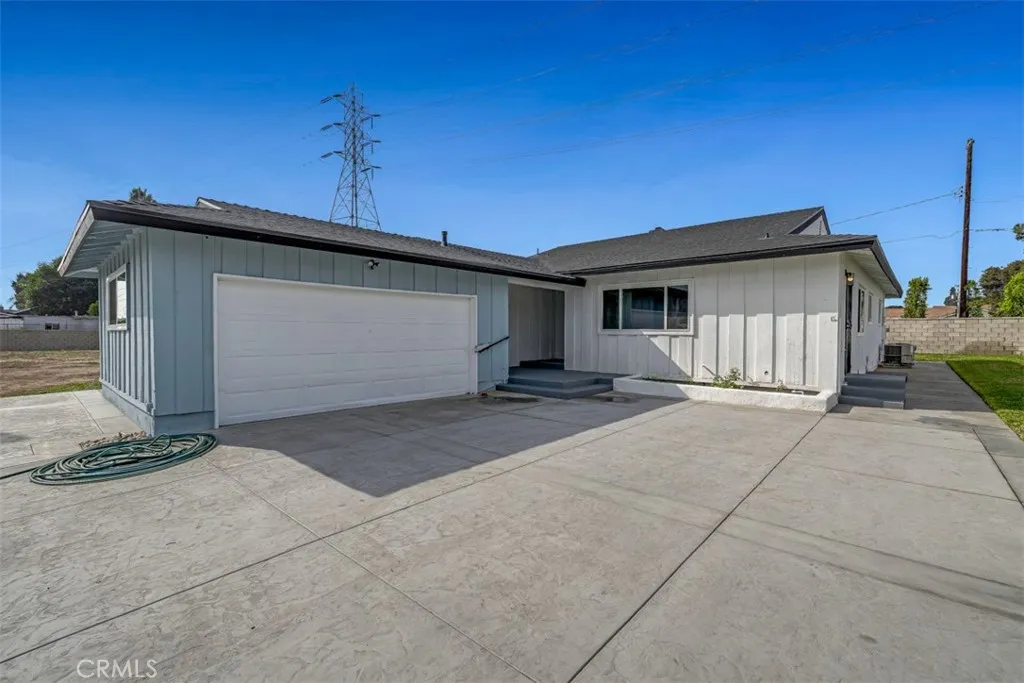 9956 La Docena Ln