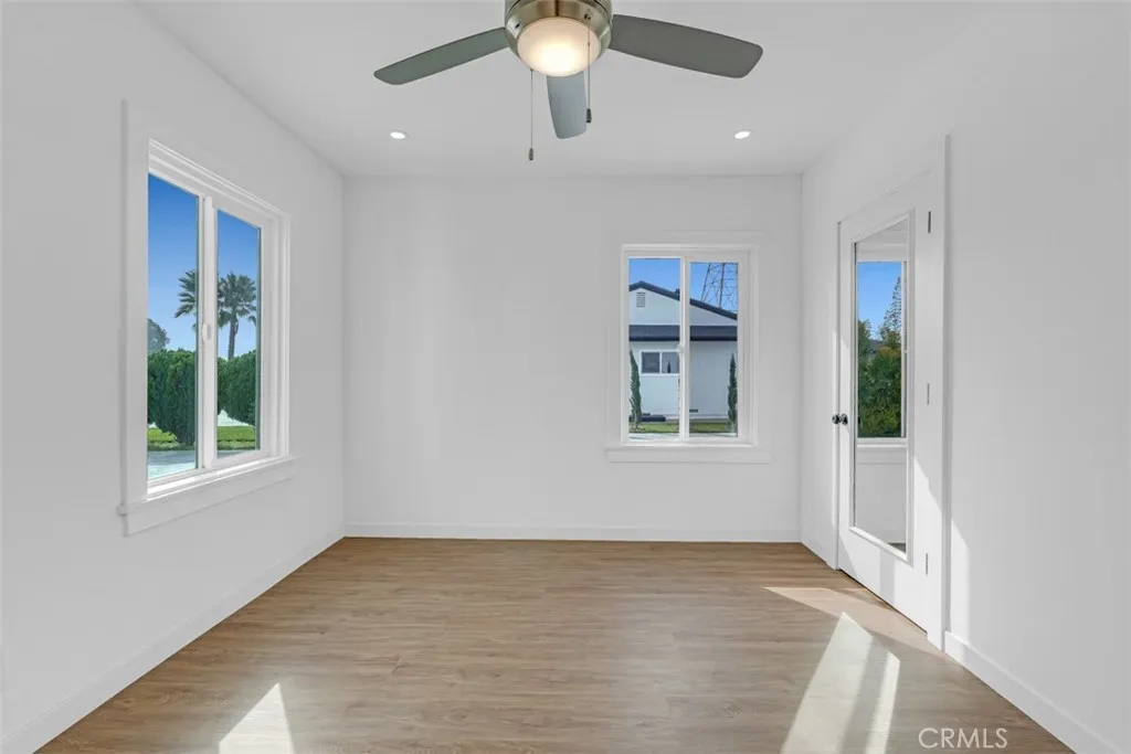 9954 La Docena Ln