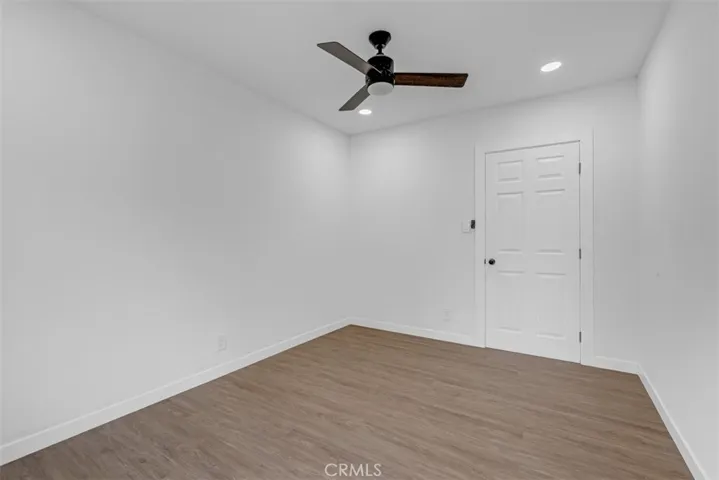 9952 La Docena Ln