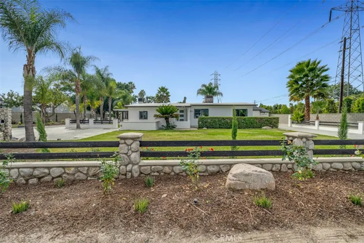 9950 Docena Ln