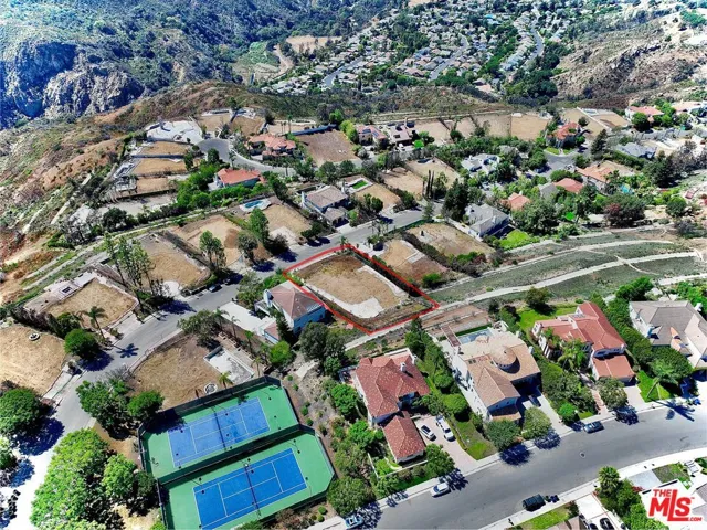 16751 Monte Hermoso Drive, Pacific Palisades, California 90272