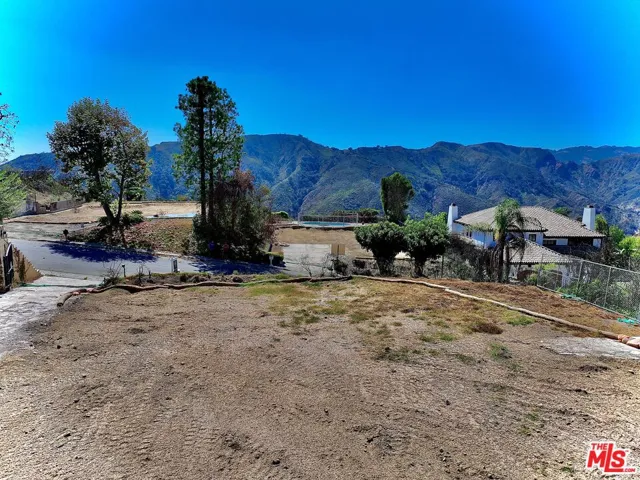 16751 Monte Hermoso Drive, Pacific Palisades, California 90272
